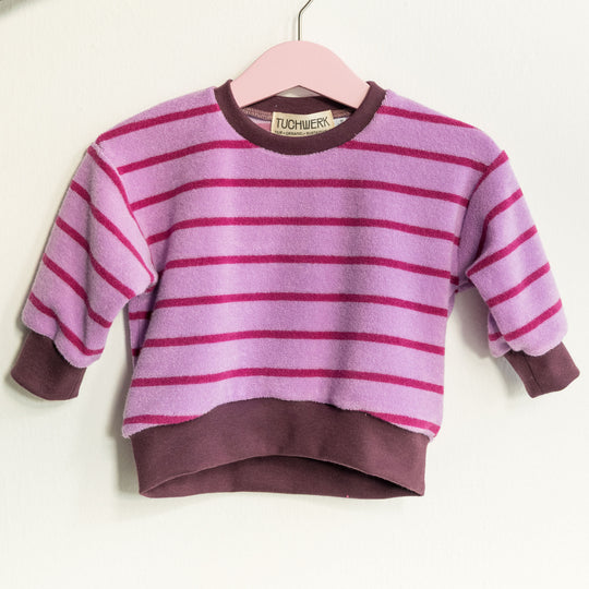 Süßer Sweater aus rosa/pinkem Frottee Stoff. Oversized geschnitten.